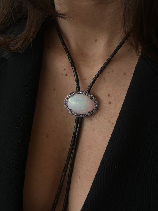 AURORE - OPALE CUIR OR & DIAMANTS COLLIER